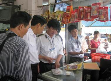 Đoàn kiểm tra liên ngành tỉnh, kiểm tra cơ sở kinh doanh thực phẩm tại TP.Vũng Tàu.