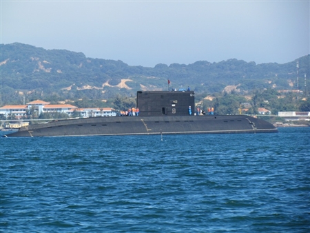 tàu ngầm, Nga, Cam Ranh